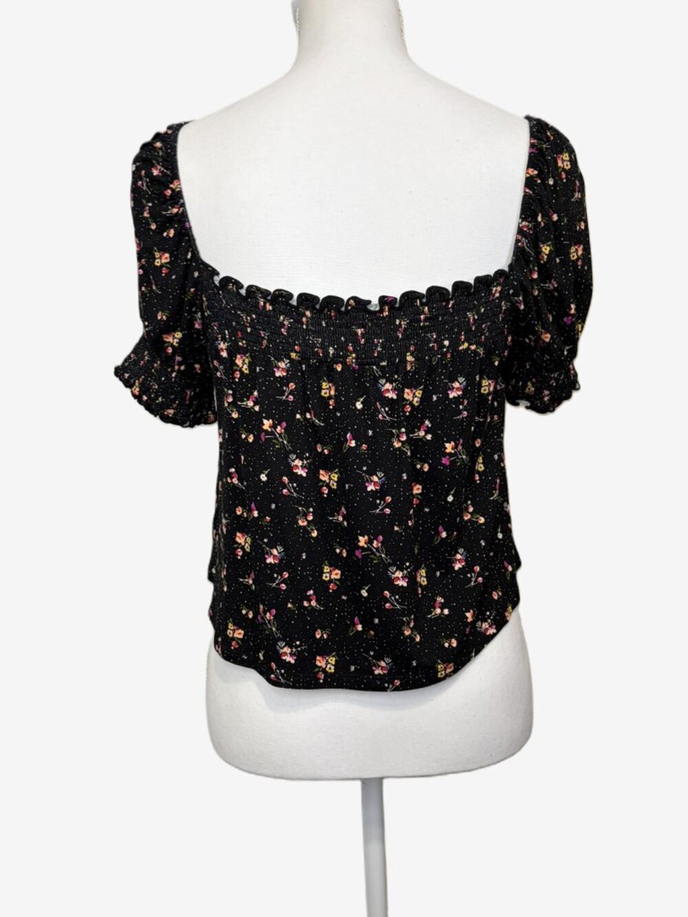 Forever 21 Black Floral Smocked Crop Top Size L Puff Sleeve Cottagecore Boho - Picture 10 of 10